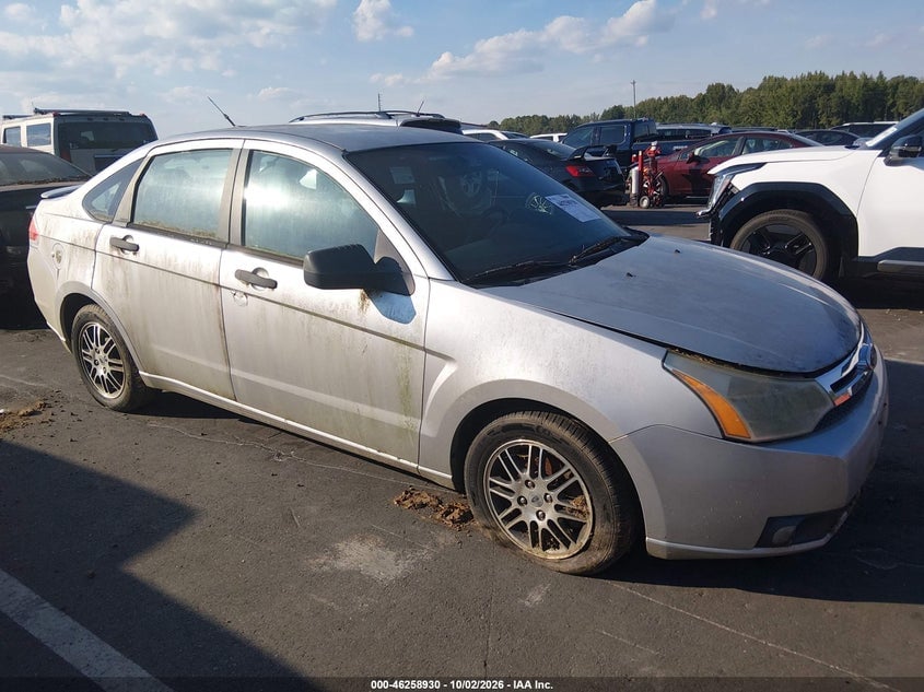 2011 FORD FOCU SE | 1FAHP3FN5BW187129 | UPCARS