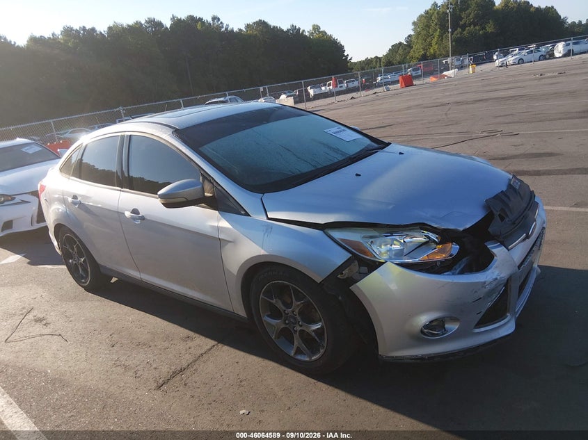 2014 FORD FOCU SE | 1FADP3F21EL227930 | UPCARS