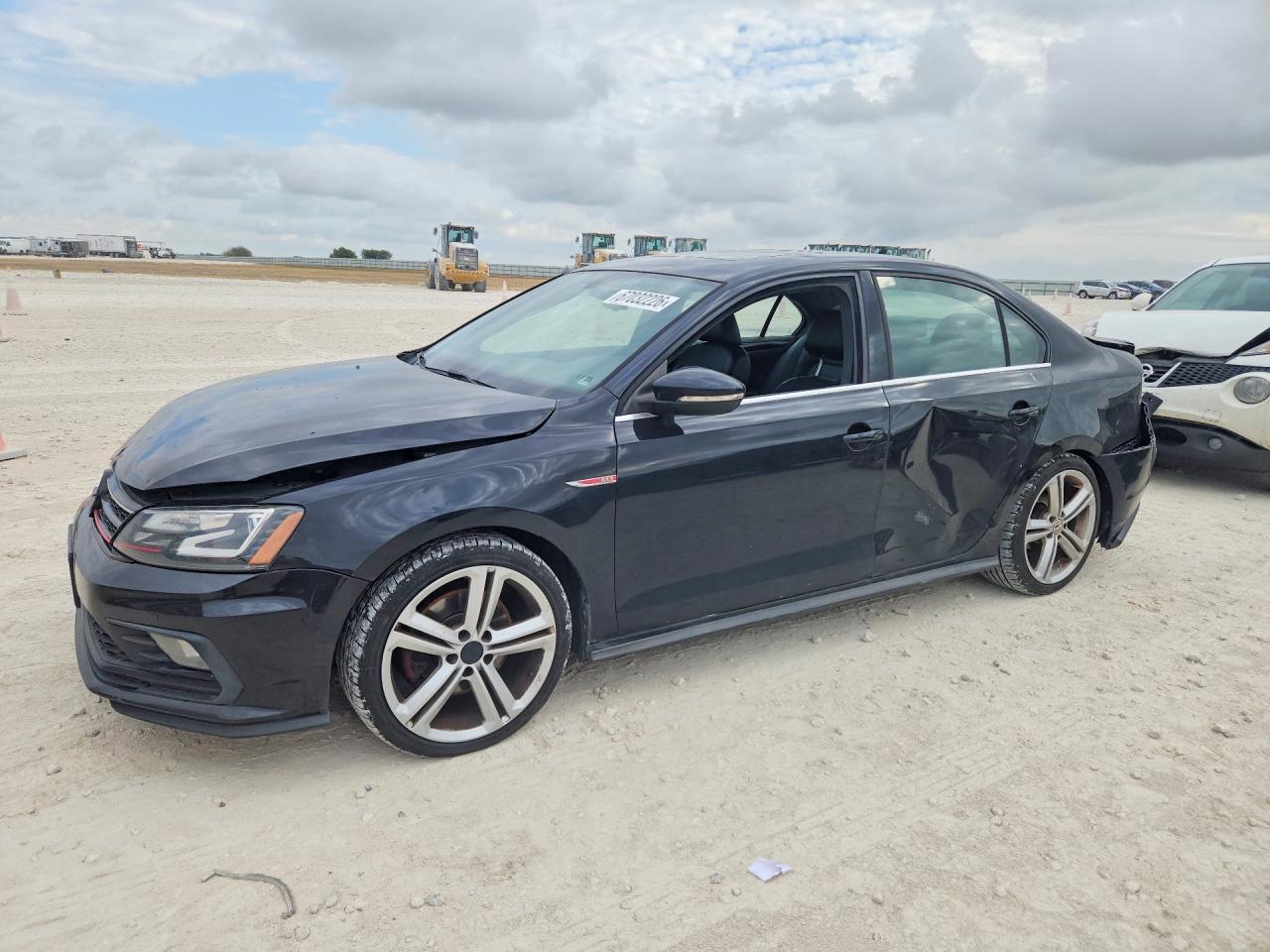 2016 VOLKSWAGEN JETTA GLI | 3VW5T7AJ7GM372601 | UPCARS