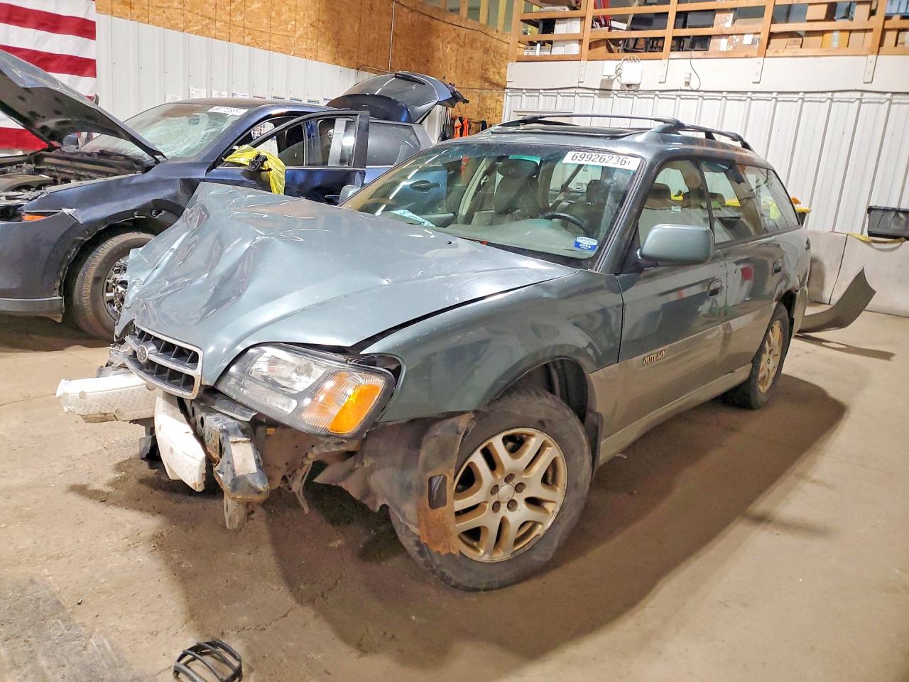 2001 SUBARU LEGACY OUTBACK LIMITED | 4S3BH686717601248 | UPCARS