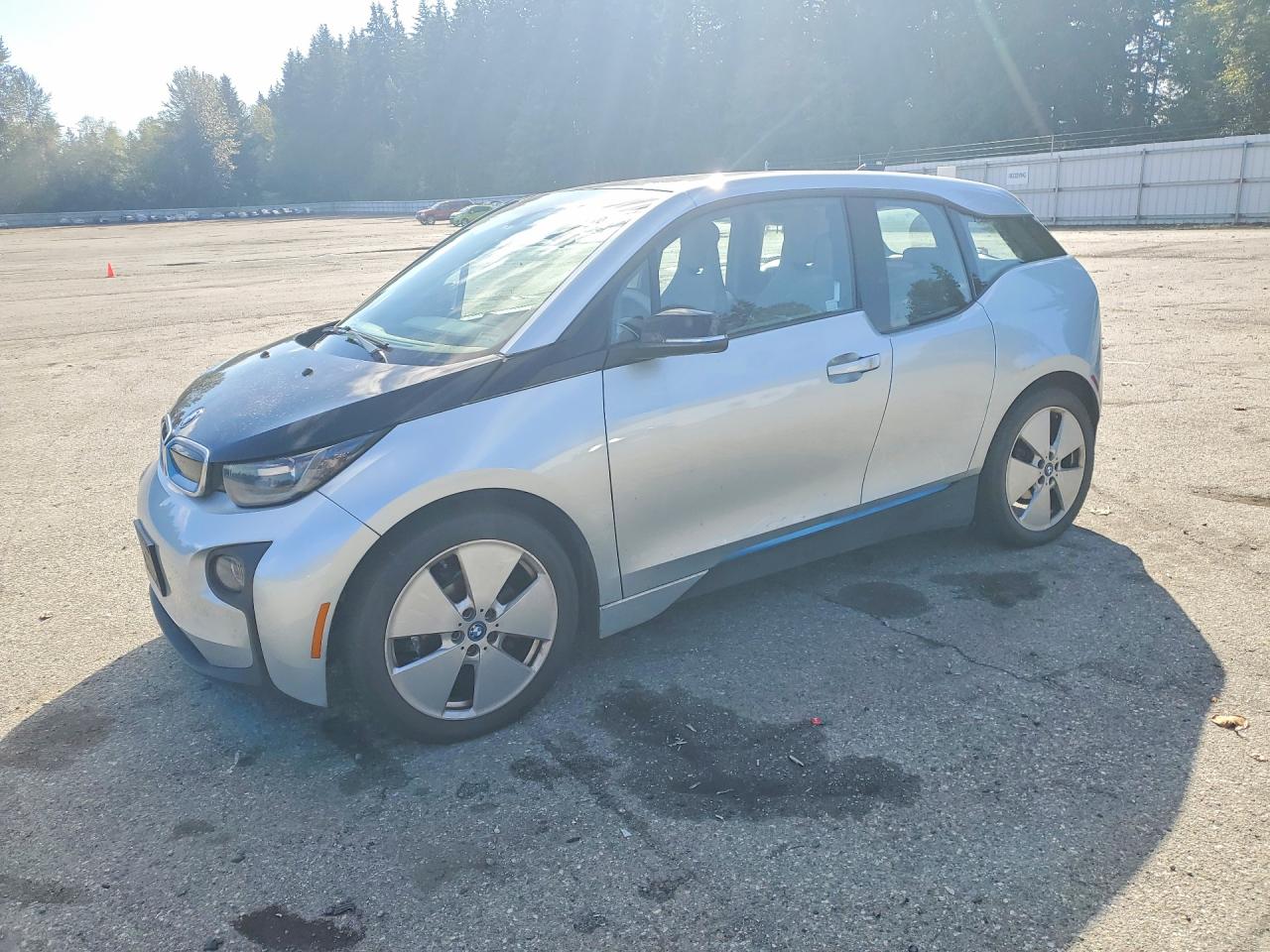 2015 BMW I SERIES BEV | WBY1Z2C50FV286486 | UPCARS