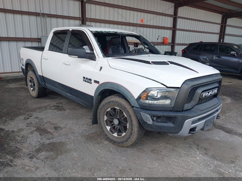2016 RAM 1500 | 1C6RR7YT2GS137886 | UPCARS