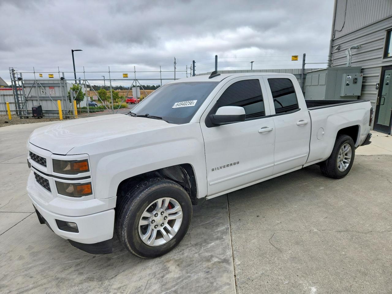 2015 CHEVROLET SILVERADO C1500 LT | 1GCRCREC7FZ164565 | UPCARS