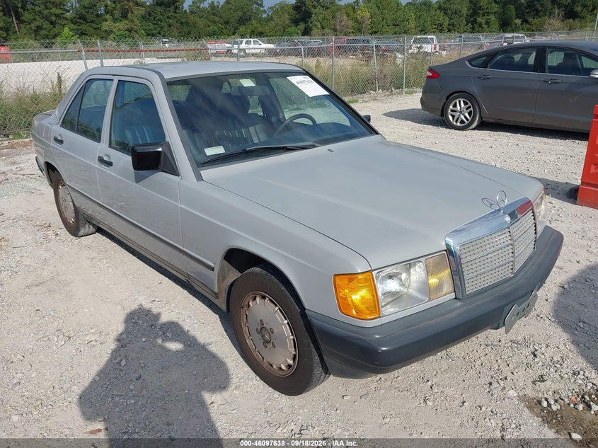 1984 MERCEDES-BENZ 190 E 2.3 | WDBDA24A3EA118458 | UPCARS