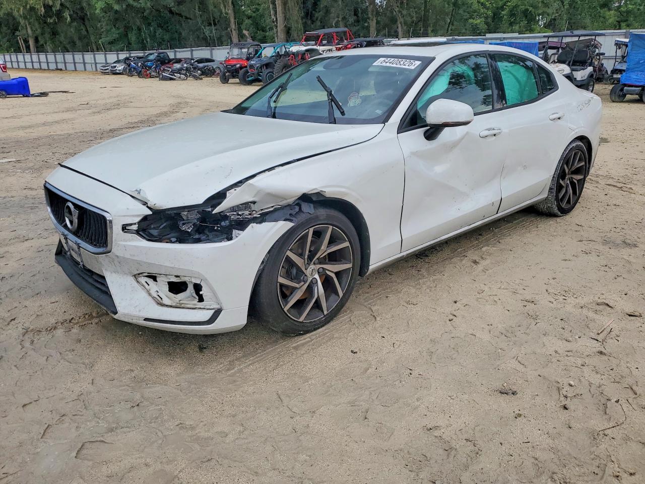 2020 VOLVO S60 T5 MOMENTUM | 7JR102FKXLG043704 | UPCARS
