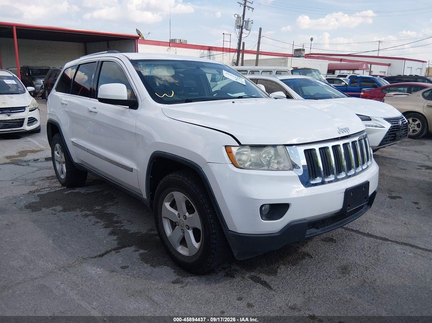 2013 JEEP GRAND CHEROKEE LAREDO | 1C4RJFAGXDC528247 | UPCARS