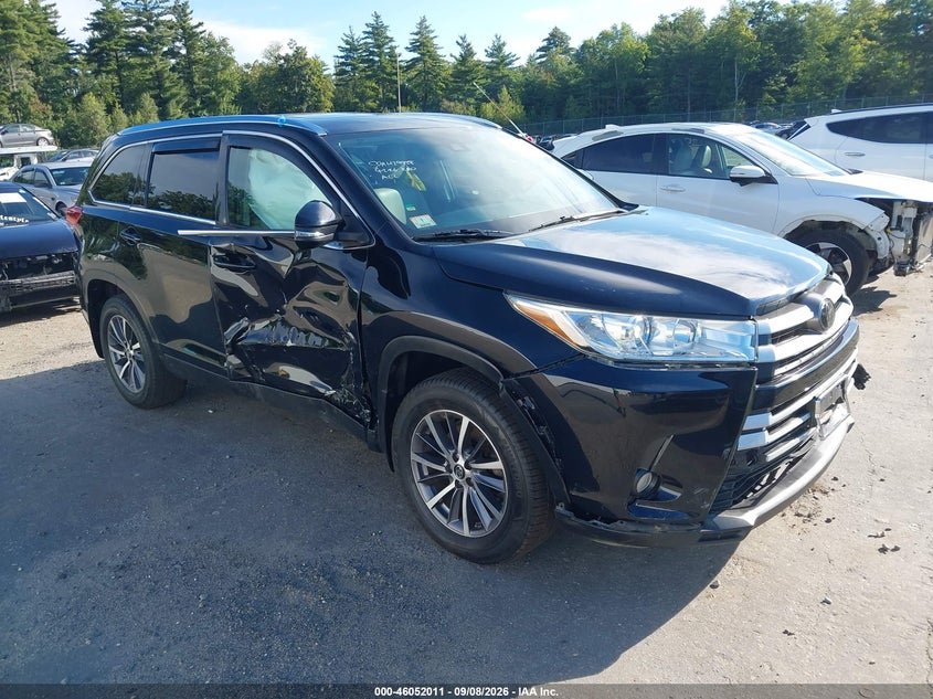 2019 TOYOTA HIGHLANDER XLE | 5TDJZRFH1KS946992 | UPCARS