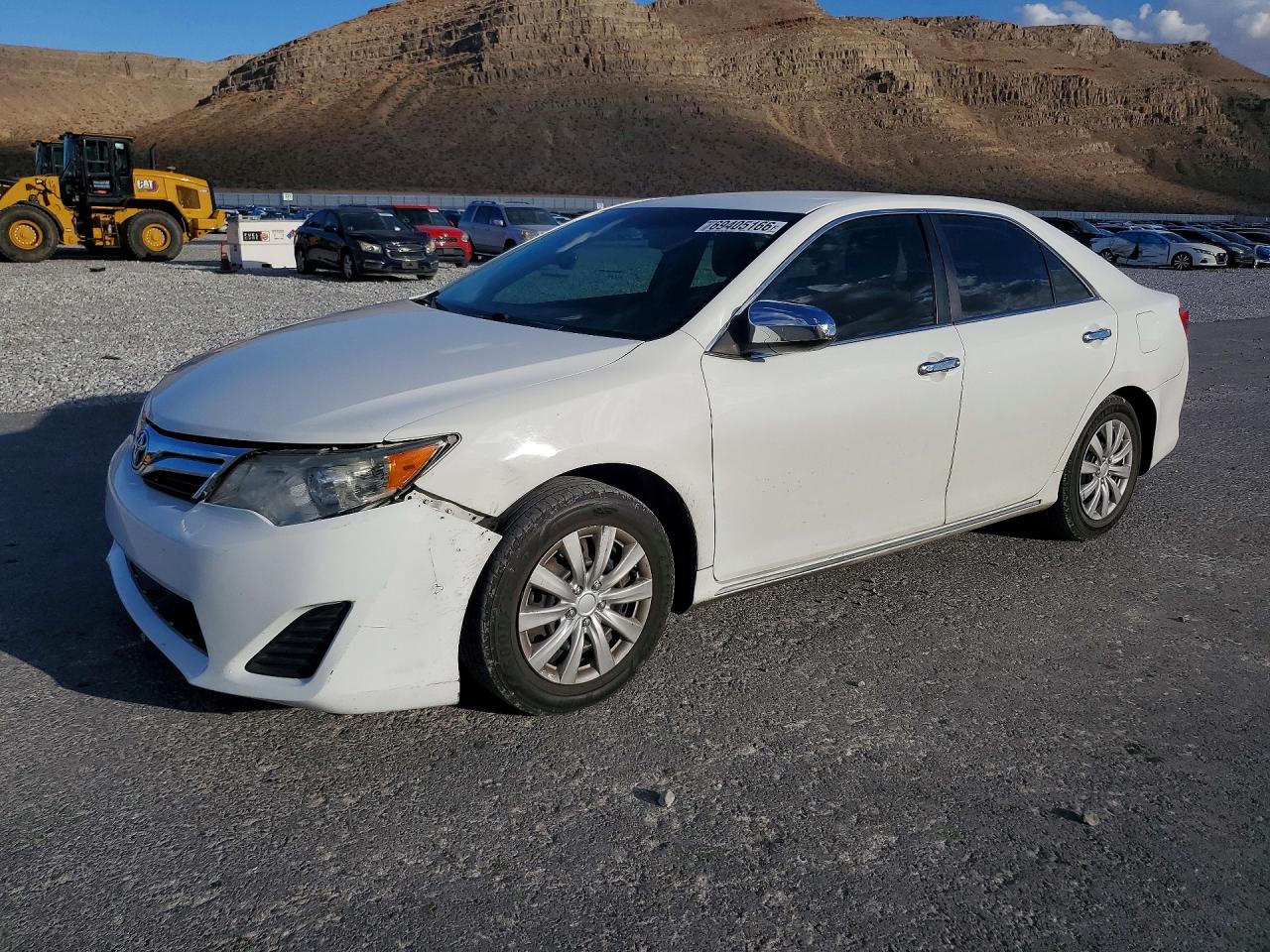 2014 TOYOTA CAMRY LE | 4T4BF1FK5ER380458 | UPCARS