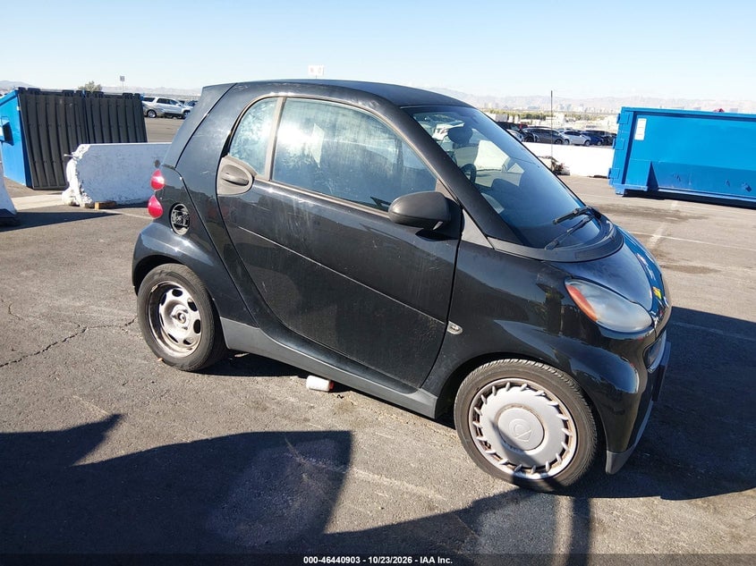 2011 SMART FORTWO PASSION/PURE | WMEEJ3BA8BK433889 | UPCARS