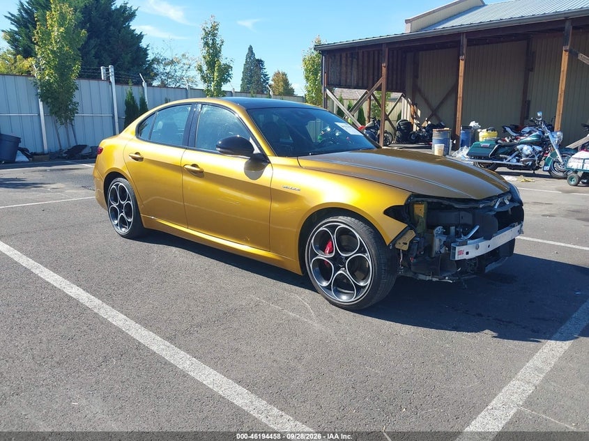 2023 ALFA ROMEO GIULIA VELOCE AWD | ZARFANBN9P7667363 | UPCARS