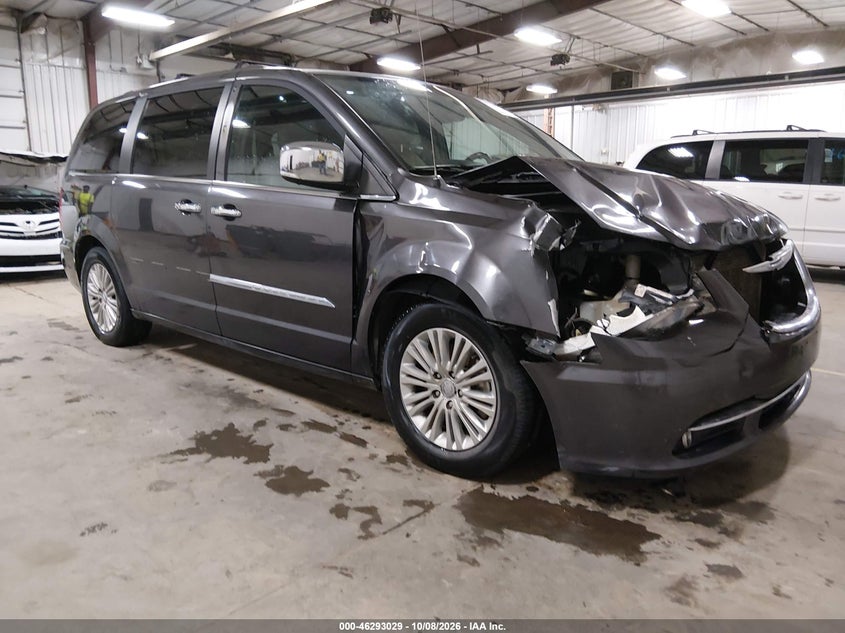 2015 CHRYSLER TOWN & COUNTRY TOURING-L | 2C4RC1CGXFR698113 | UPCARS