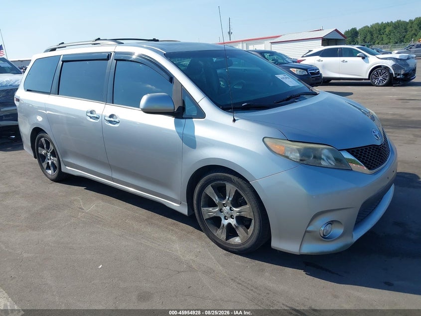 2013 TOYOTA SIENNA SE 8 PASSENGER | 5TDXK3DC3DS316011 | UPCARS