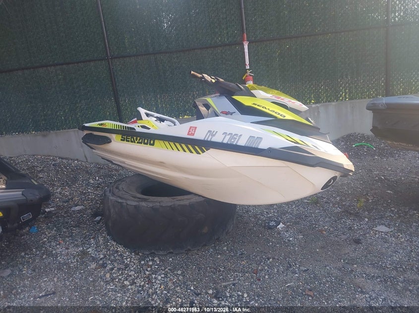 2017 SEADOO RXP-300 | YDV23243C717 | UPCARS