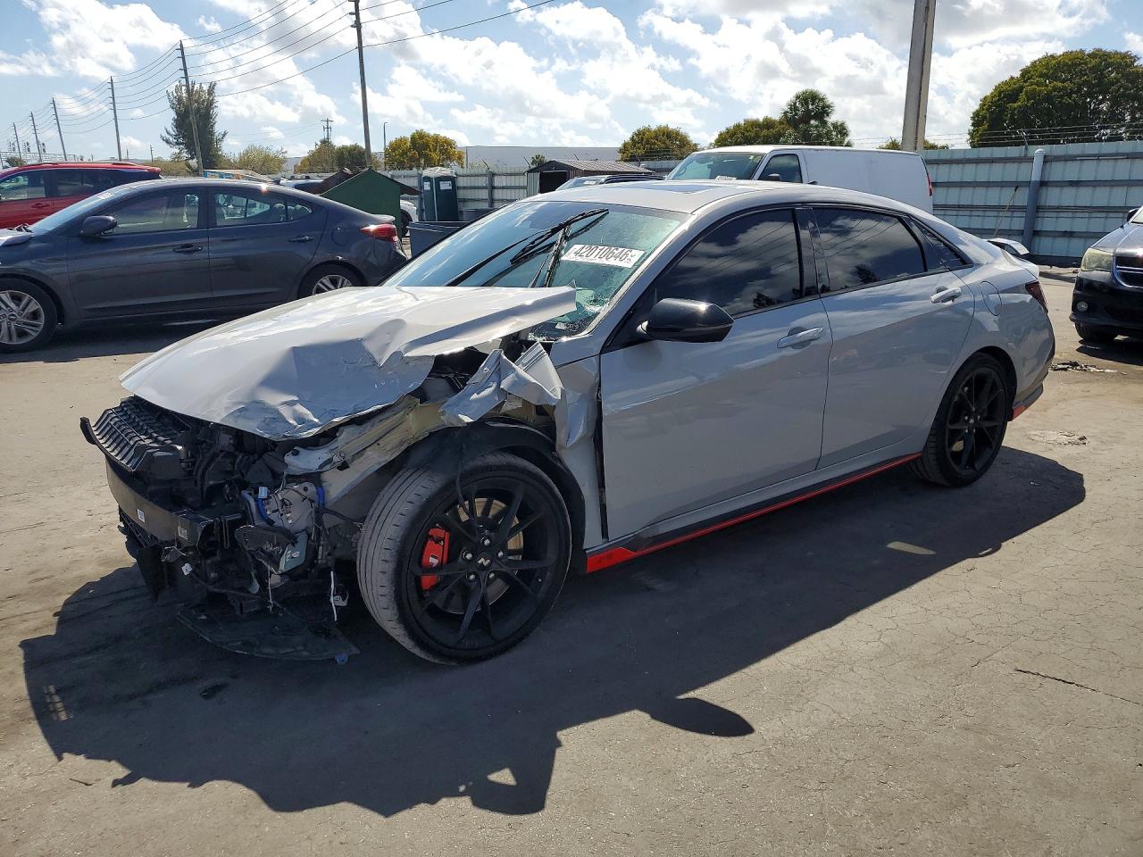 2025 HYUNDAI ELANTRA | KMHLW4DK7SU033356 | UPCARS