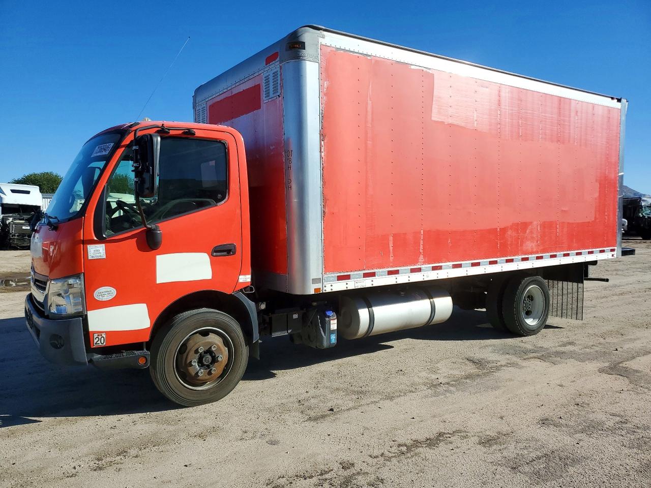 2017 HINO ALL OTHER BOX TRUCK | JHHSDM2HXHK005551 | UPCARS