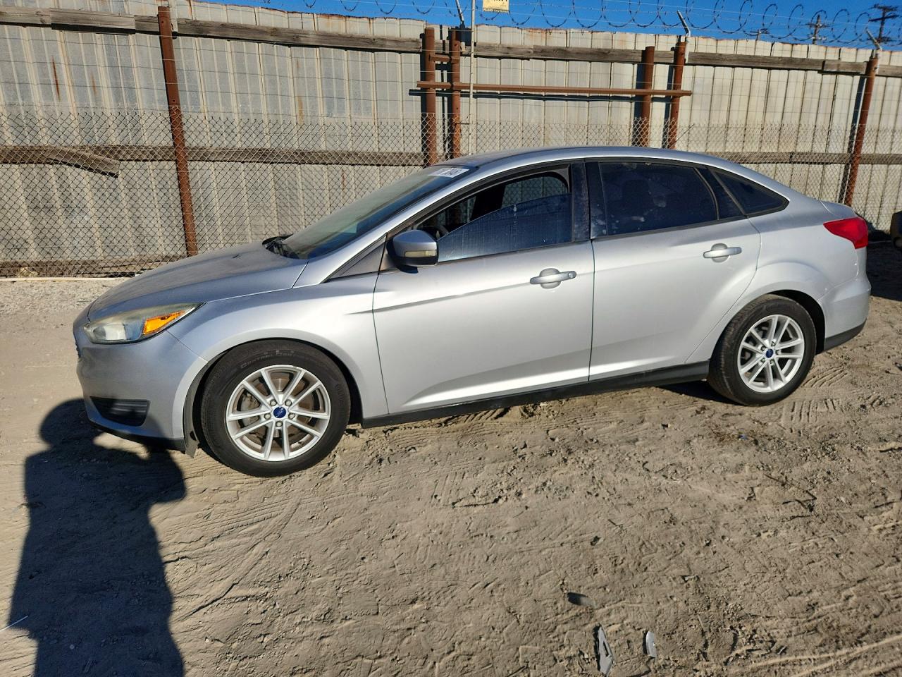 2015 FORD FOCU SE | 1FADP3F25FL257191 | UPCARS