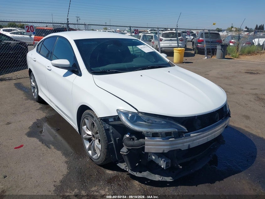 2015 CHRYSLER 200 S | 1C3CCCBB1FN680348 | UPCARS