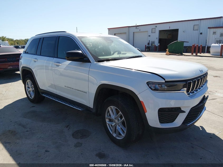 2024 JEEP GRAND CHEROKEE LAREDO X 4X4 | 1C4RJHAGXR8593282 | UPCARS