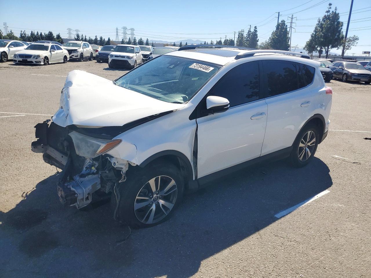 2017 TOYOTA RAV4 XLE | JTMWFREVXHJ705671 | UPCARS