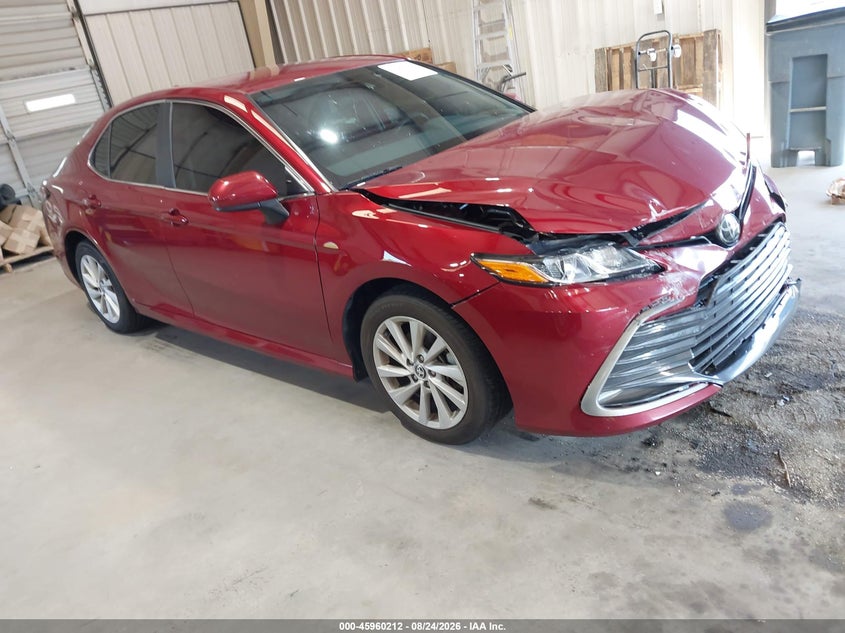 2022 TOYOTA CAMRY LE | 4T1C11AKXNU675981 | UPCARS