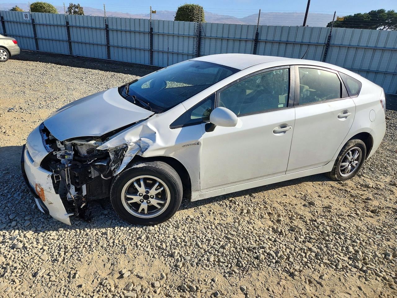 2014 TOYOTA PRIUS TWO | JTDKN3DU4E0364731 | UPCARS