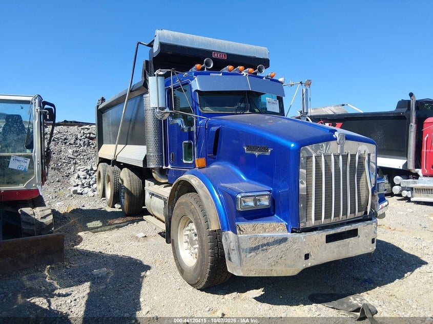 2005 KENWORTH CONSTRUCTION T800 | 1NKDXBEXX5J104297 | UPCARS