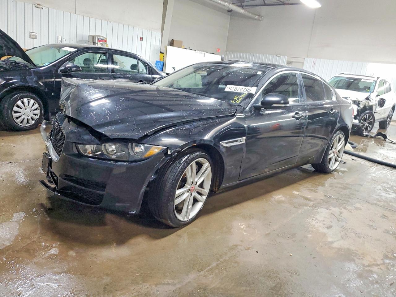 2017 JAGUAR XE PREMIUM | SAJAJ4BV7HA954219 | UPCARS