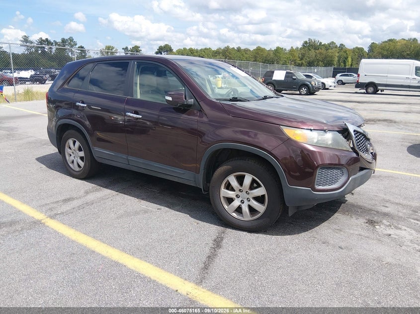 2013 KIA SORENTO LX | 5XYKT3A17DG330548 | UPCARS