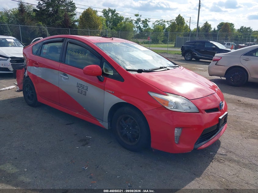 2015 TOYOTA PRIUS TWO | JTDKN3DU0F1895386 | UPCARS