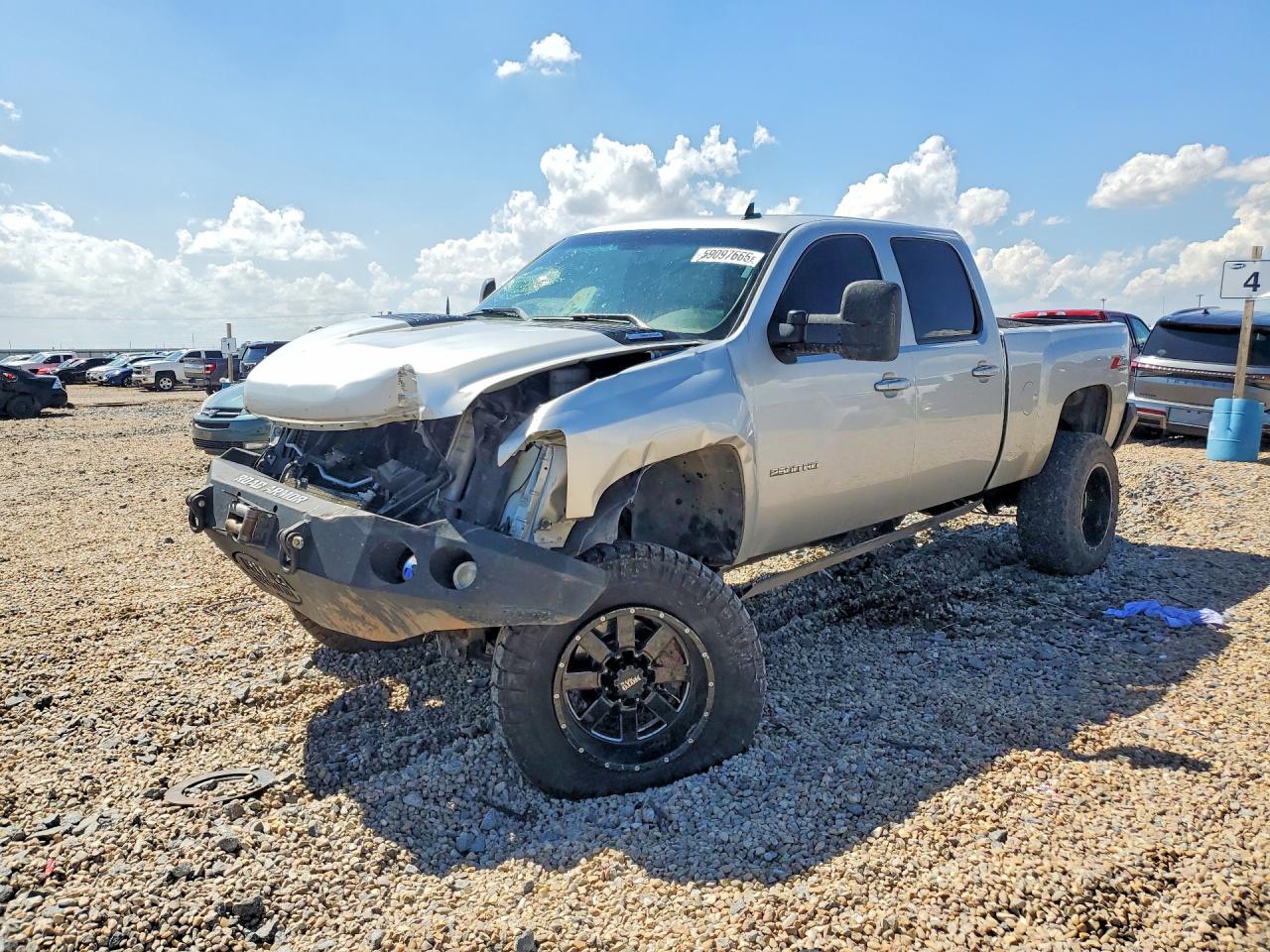 2011 CHEVROLET SILVERADO K2500 HEAVY DUTY LTZ | 1GC1KYC83BF202152 | UPCARS