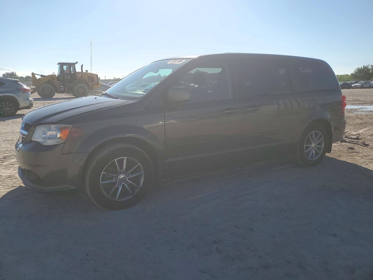 2015 DODGE CARAVAN SE | 2C4RDGBGXFR660639 | UPCARS