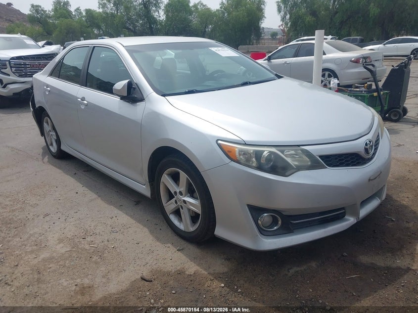 2014 TOYOTA CAMRY SE | 4T1BF1FK1EU756664 | UPCARS