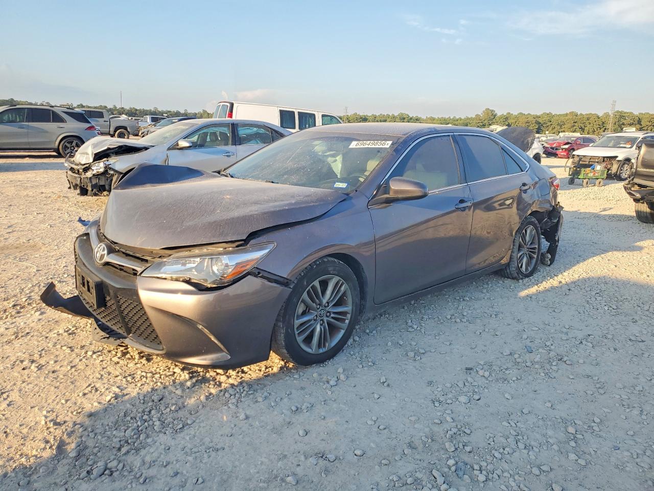 2015 TOYOTA CAMRY SE | 4T1BF1FK3FU066089 | UPCARS