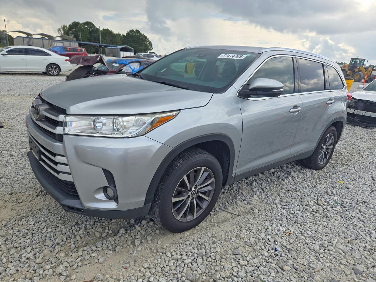 2019 TOYOTA HIGHLANDER XLE | 5TDKZRFH5KS348036 | UPCARS