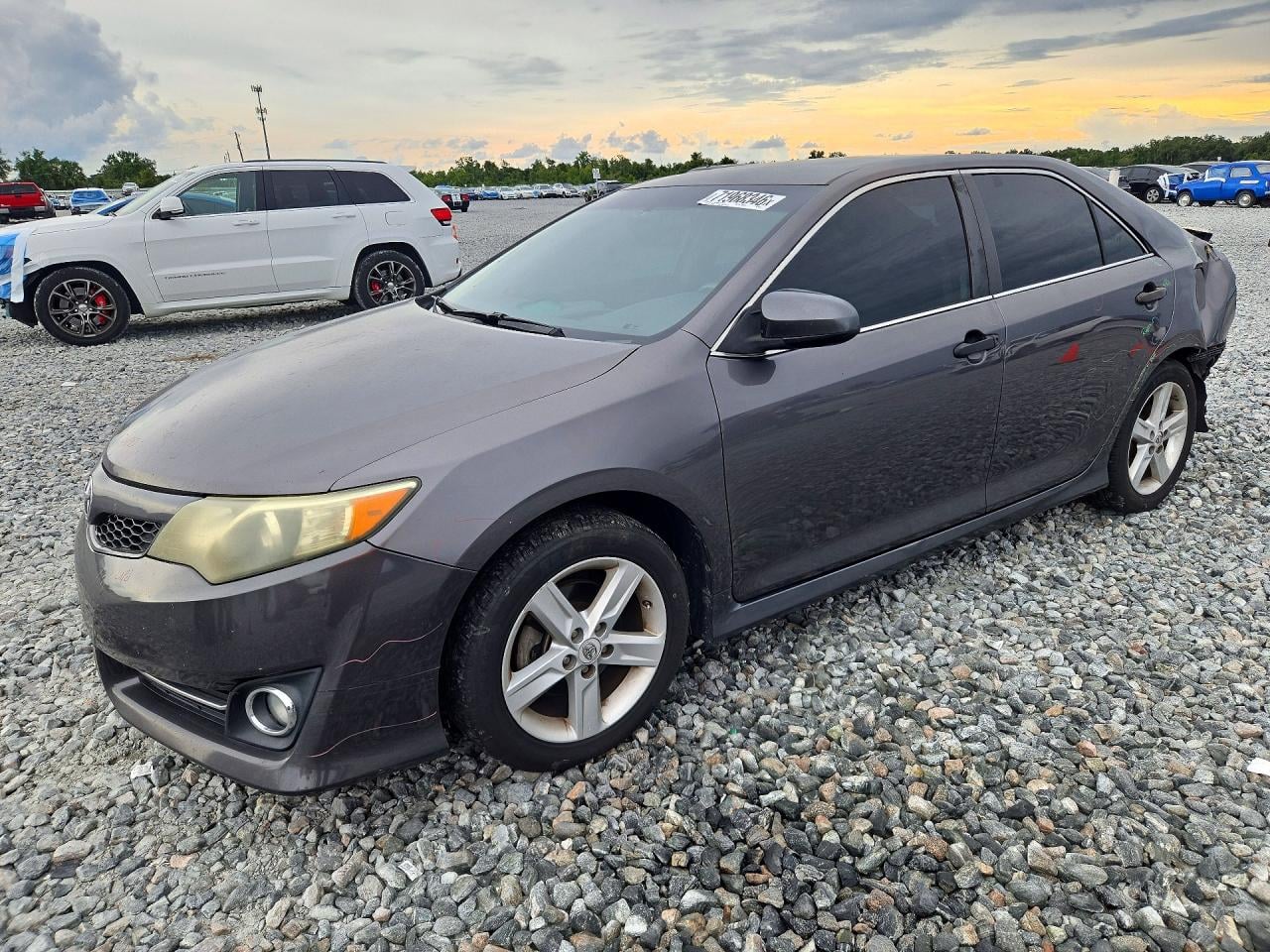 2014 TOYOTA CAMRY SE | 4T1BF1FK0EU826882 | UPCARS