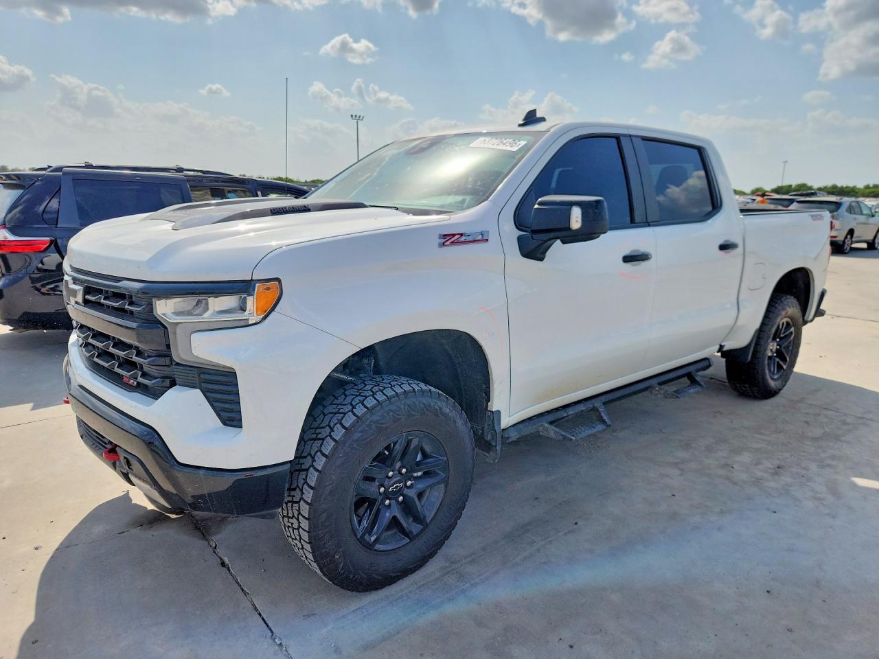 2022 CHEVROLET SILVERADO K1500 LT TRAIL BOSS | 3GCUDFET0NG581739 | UPCARS