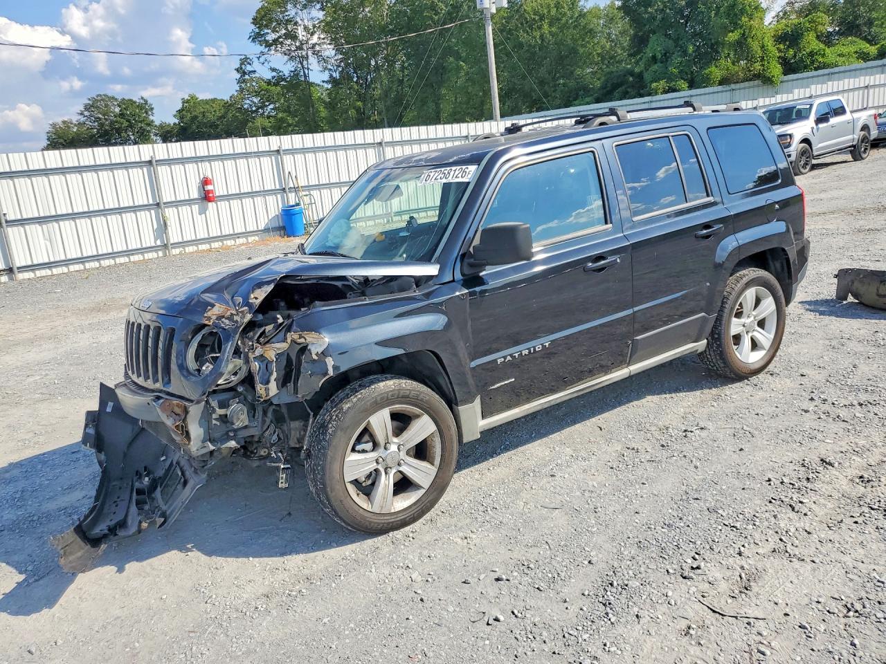 2011 JEEP PATRIOT LATITUDE | 1J4NF4GBXBD112376 | UPCARS