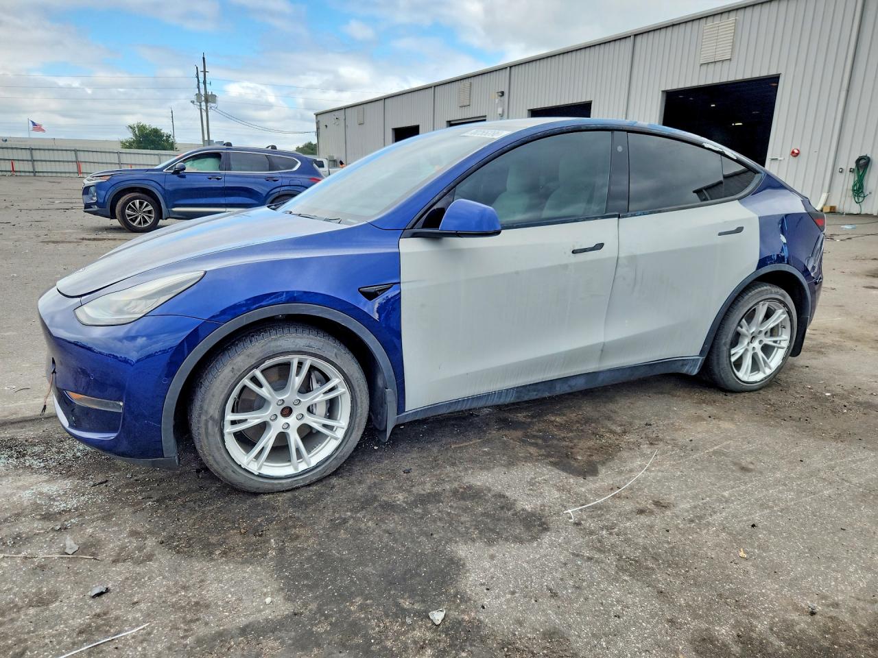 2021 TESLA MODEL Y | 5YJYGDEE4MF075219 | UPCARS