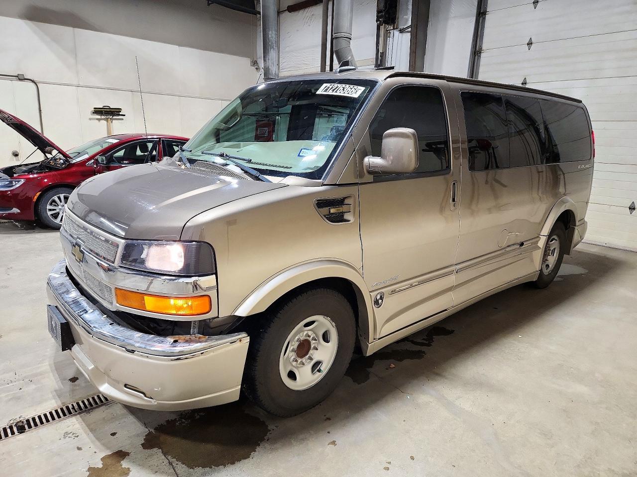 2017 CHEVROLET EXPRESS | 1GCWGAFG3H1133034 | UPCARS