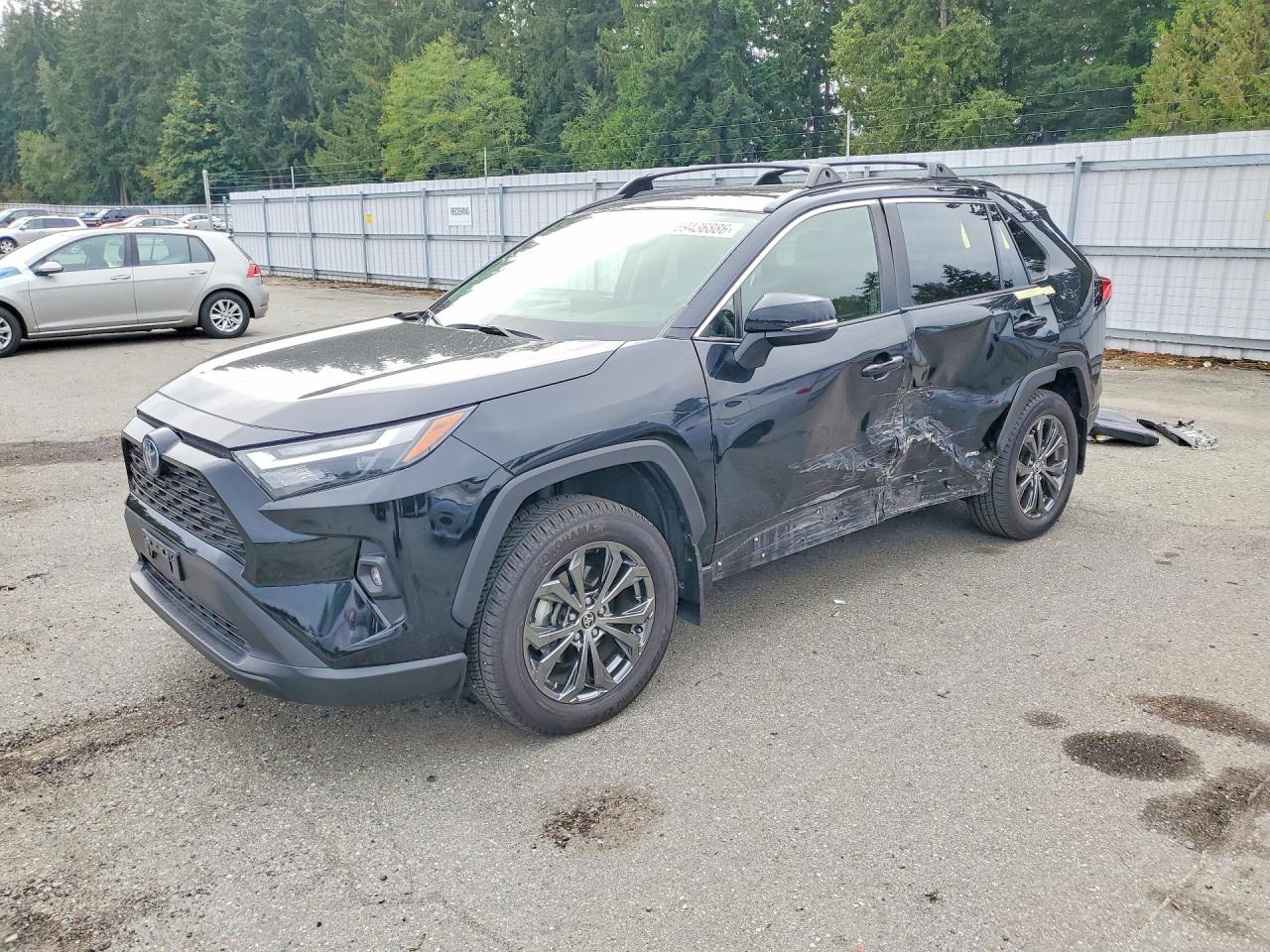 2022 TOYOTA RAV4 XLE PREMIUM | JTMB6RFV6ND518791 | UPCARS