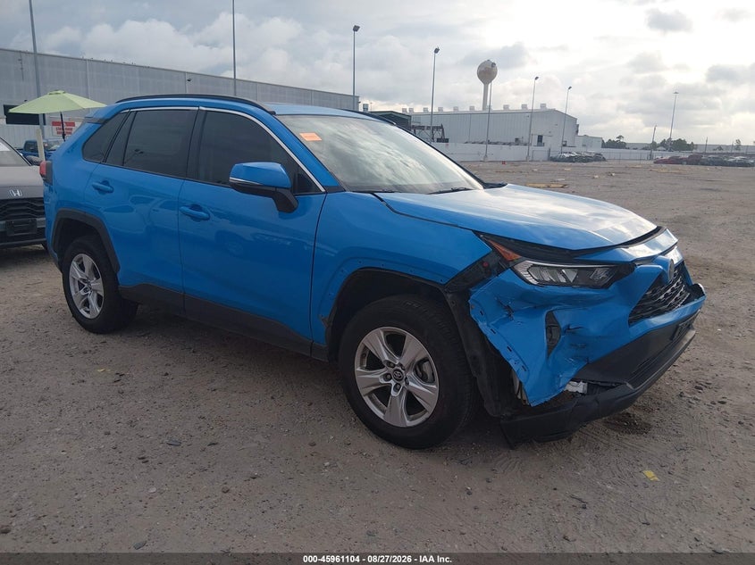 2021 TOYOTA RAV4 XLE | 2T3W1RFV0MW120638 | UPCARS