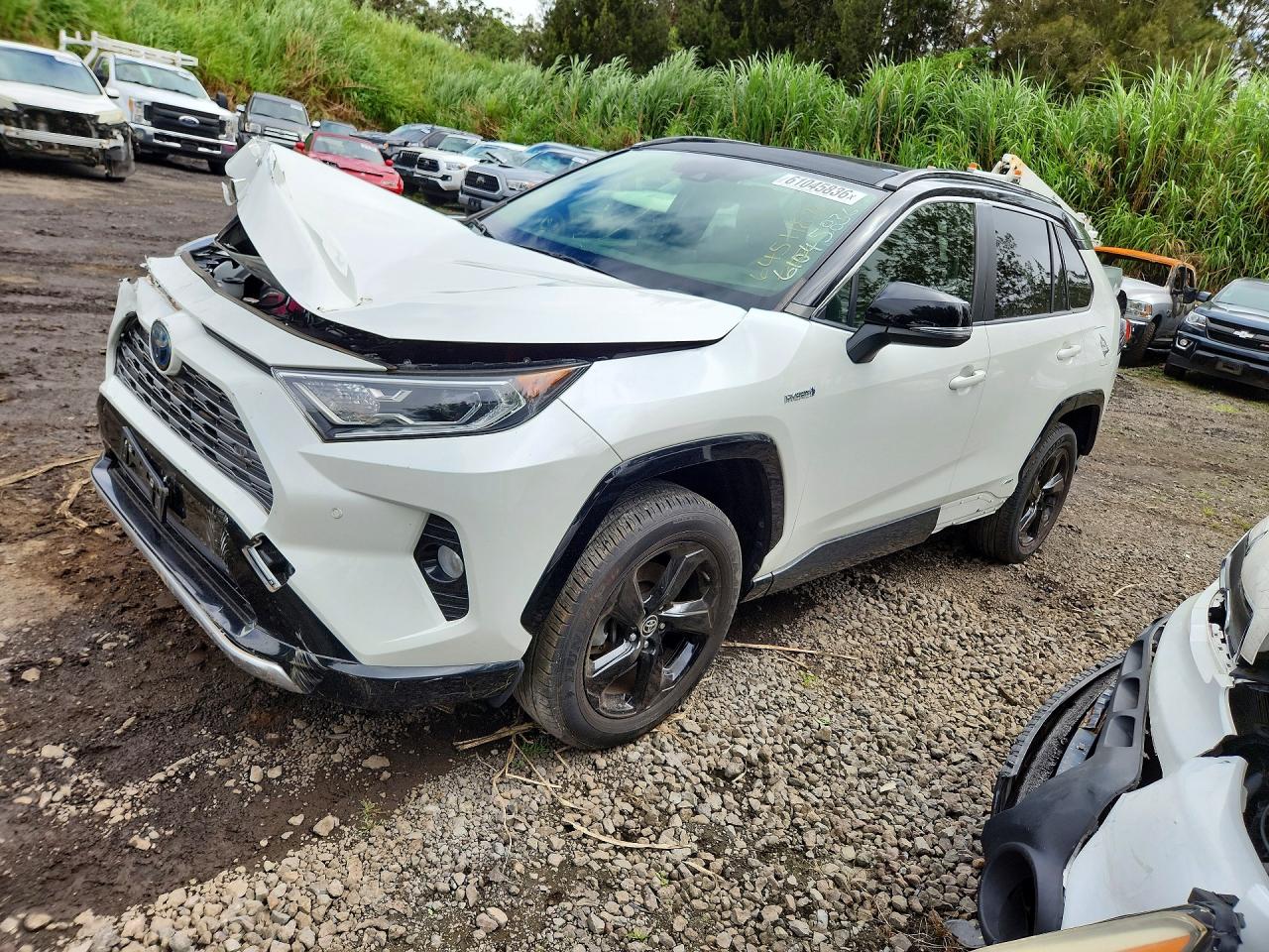 2020 TOYOTA RAV4 XSE | JTMEWRFV1LJ047855 | UPCARS