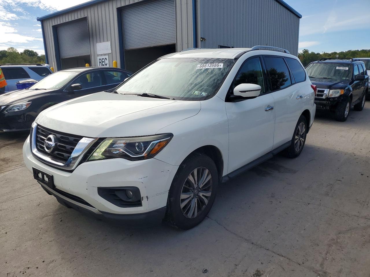 2017 NISSAN PATHFINDER SV | 5N1DR2MM4HC626852 | UPCARS