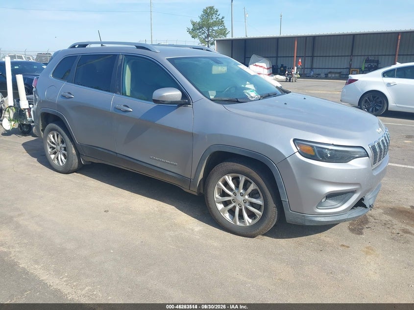 2019 JEEP CHEROKEE LATITUDE FWD | 1C4PJLCBXKD327219 | UPCARS