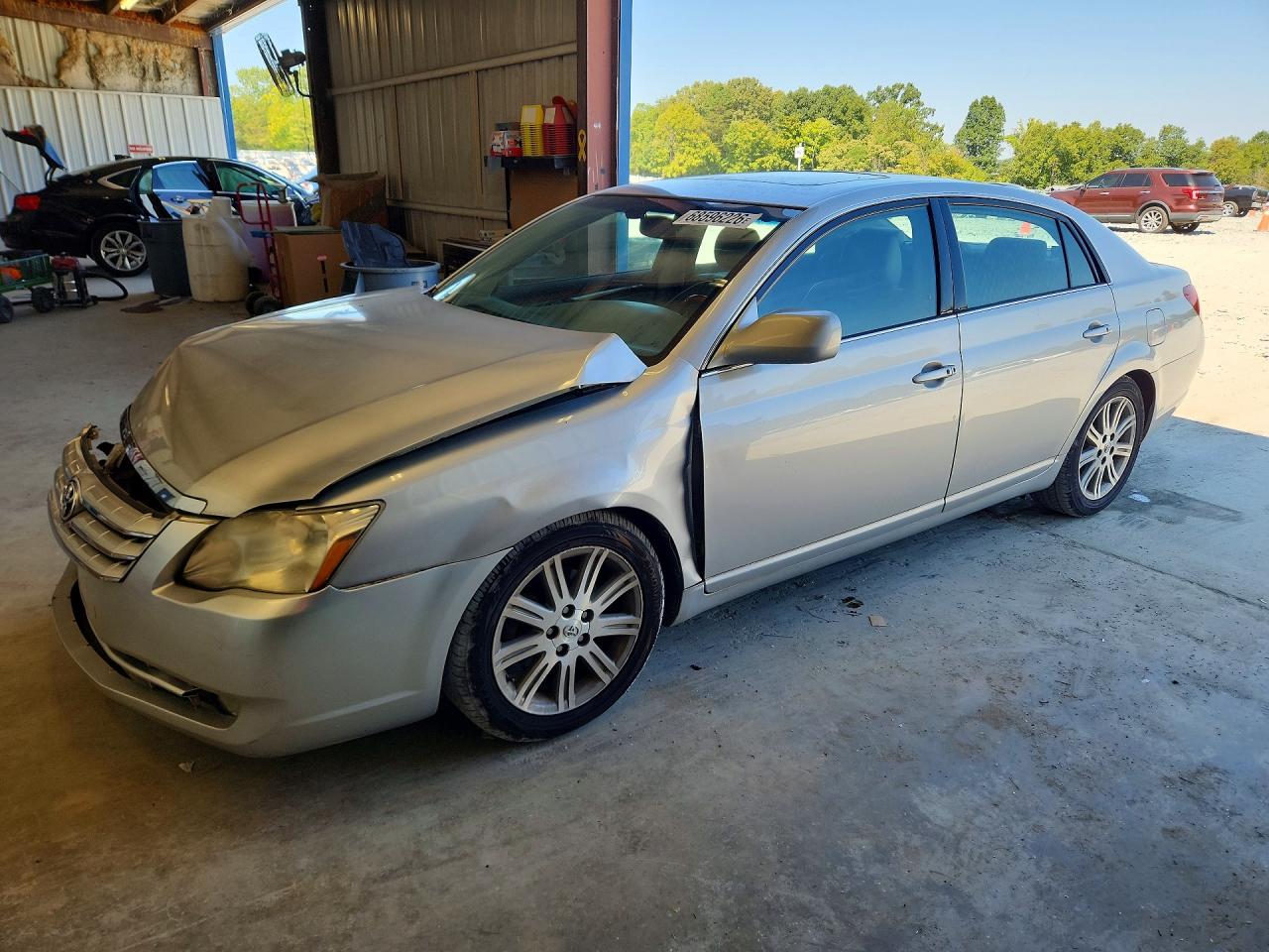 2005 TOYOTA AVALON LIMITED | 4T1BK36B55U038753 | UPCARS