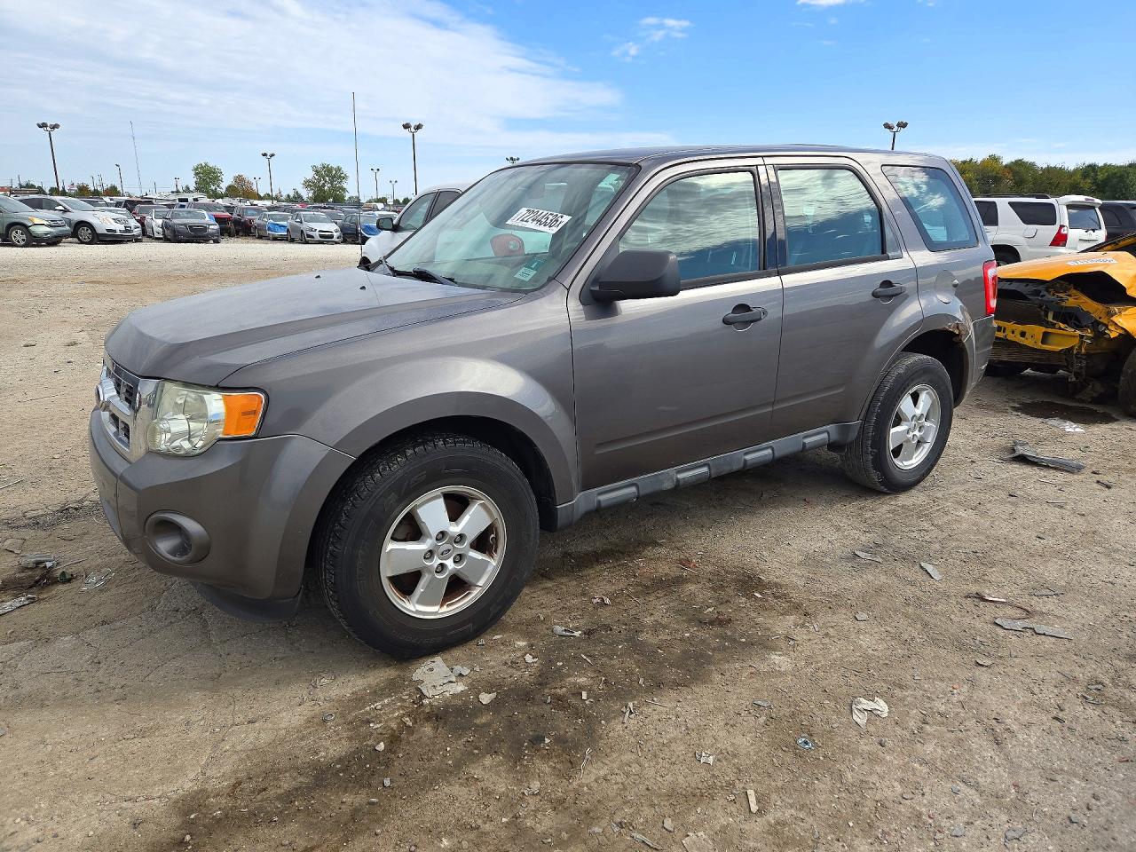 2012 FORD ESCAPE XLS | 1FMCU0C78CKC15687 | UPCARS