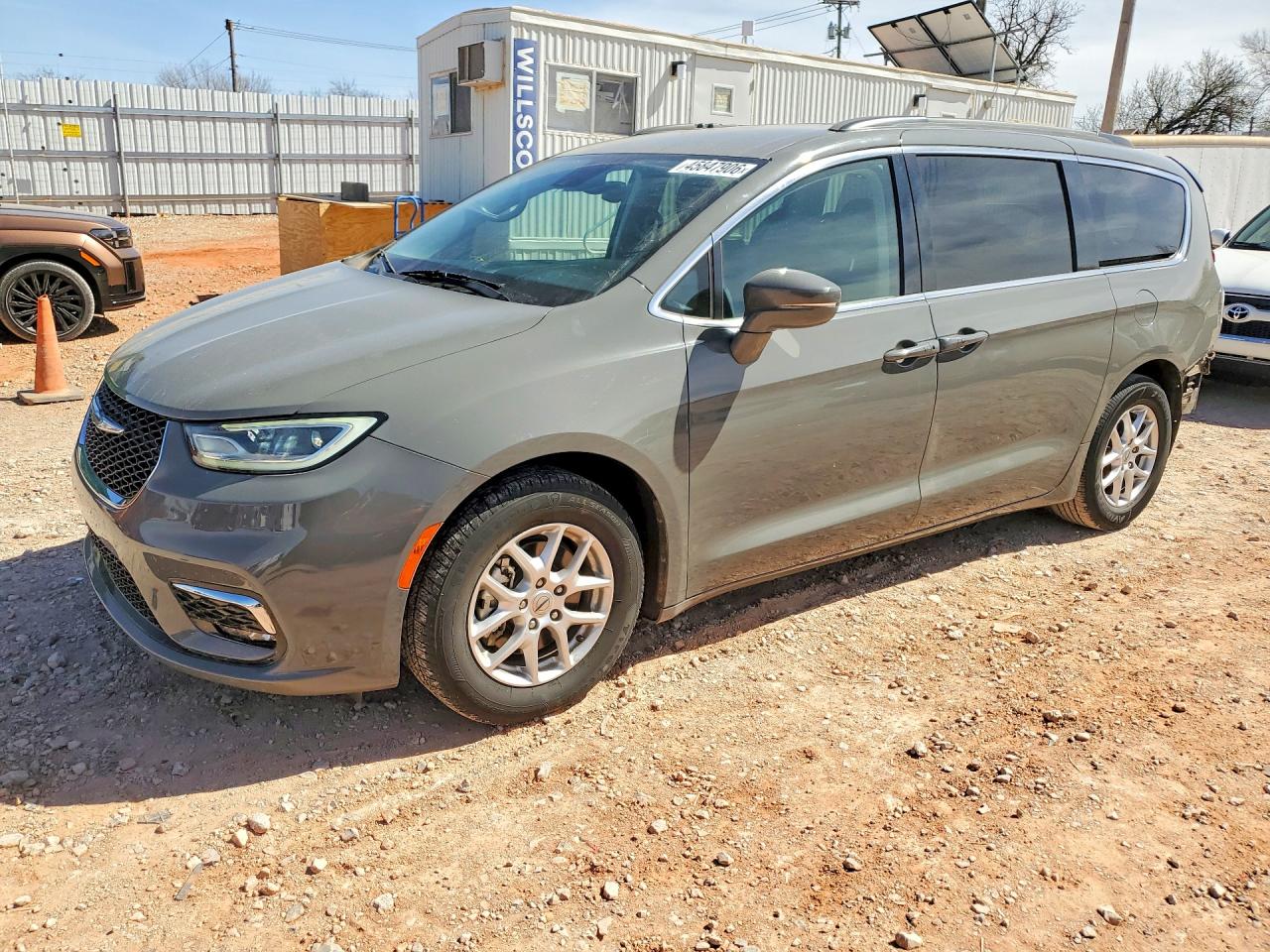 2022 CHRYSLER PACIFICA TOURING L | 2C4RC1BG5NR141478 | UPCARS