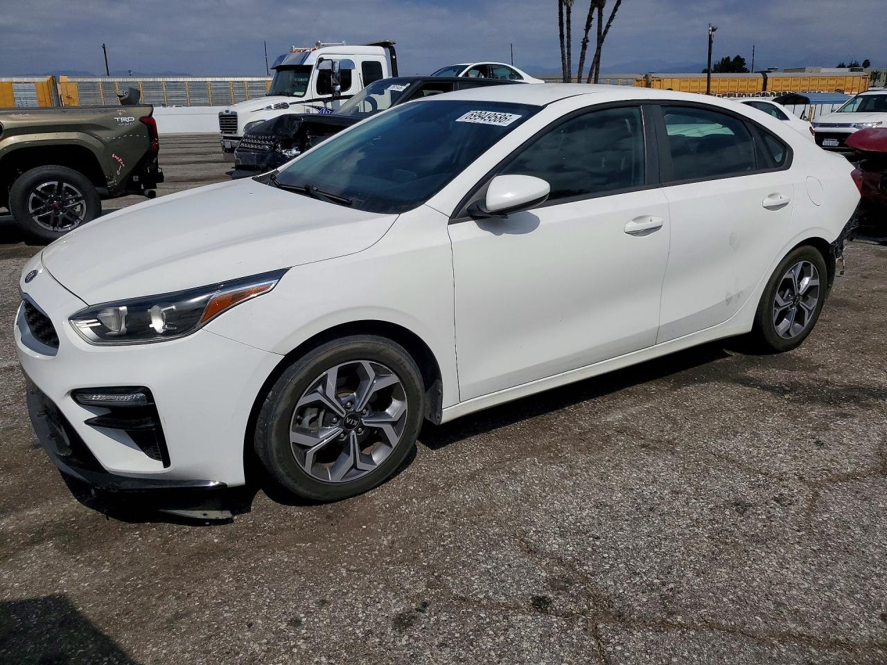 2019 KIA FORTE LXS | 3KPF24AD8KE120460 | UPCARS