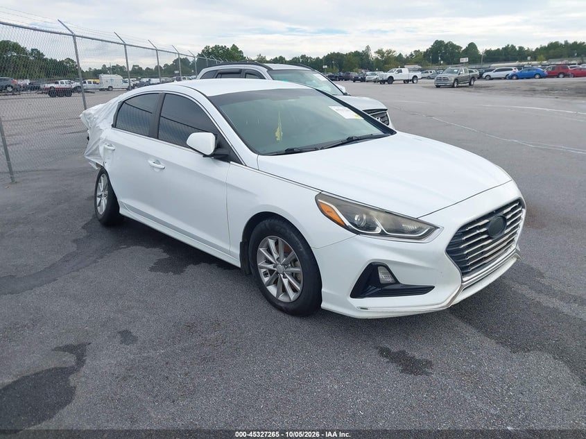 2018 HYUNDAI SONATA SE | 5NPE24AFXJH628940 | UPCARS