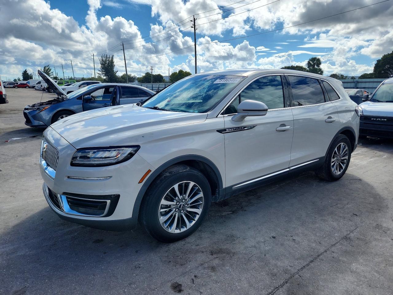 2019 LINCOLN NAUTILU SELECT | 2LMPJ6K94KBL19820 | UPCARS
